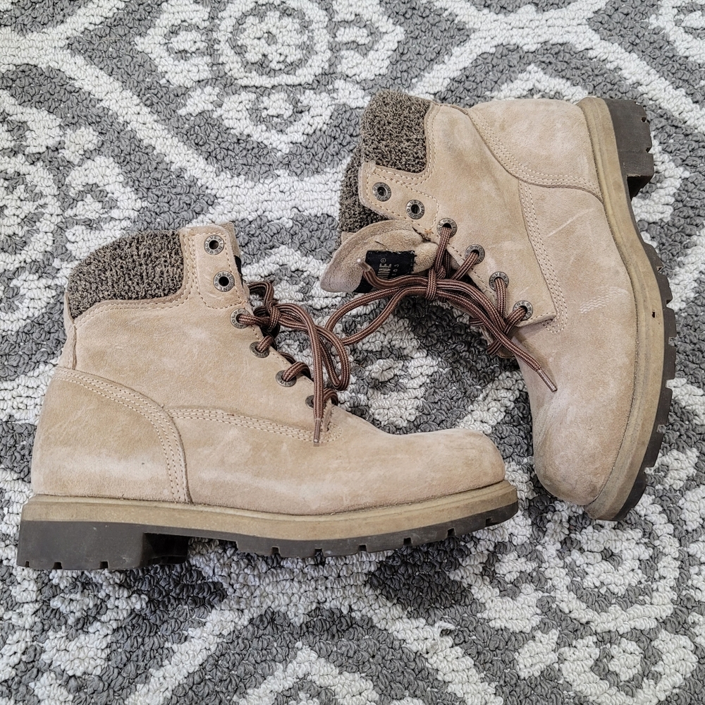 Wolverine Taupe Hiking Work Boot Size 6.5 - image 1